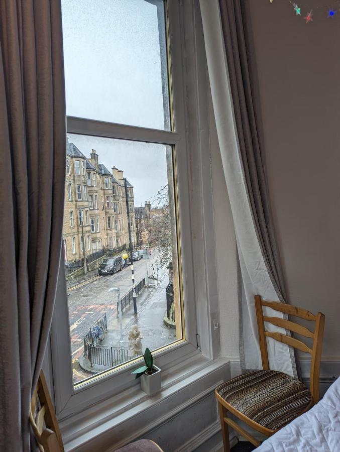 Huge Room In The City Edinburgh Eksteriør bilde