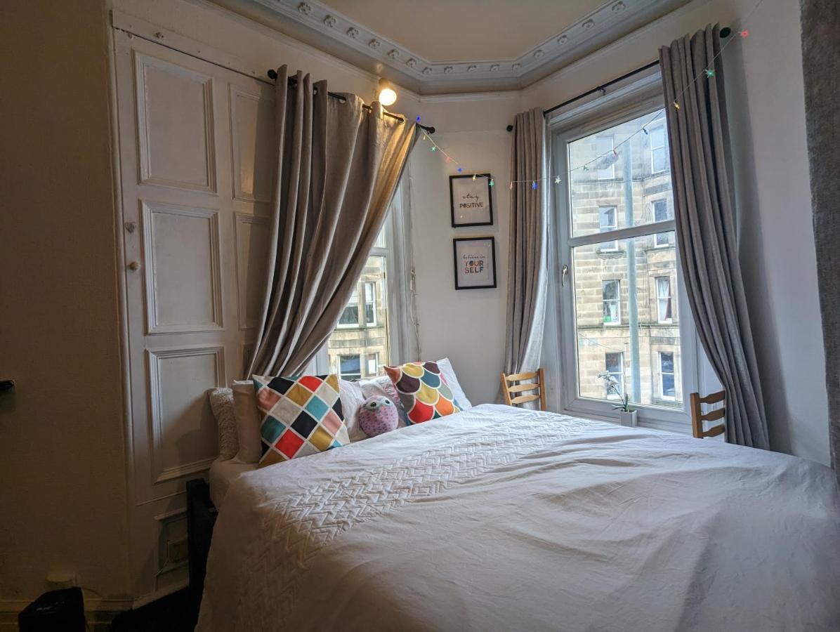 Huge Room In The City Edinburgh Eksteriør bilde